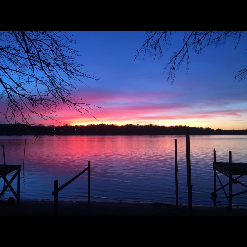 Meet Your Posher Listing - Picture 2 of 8